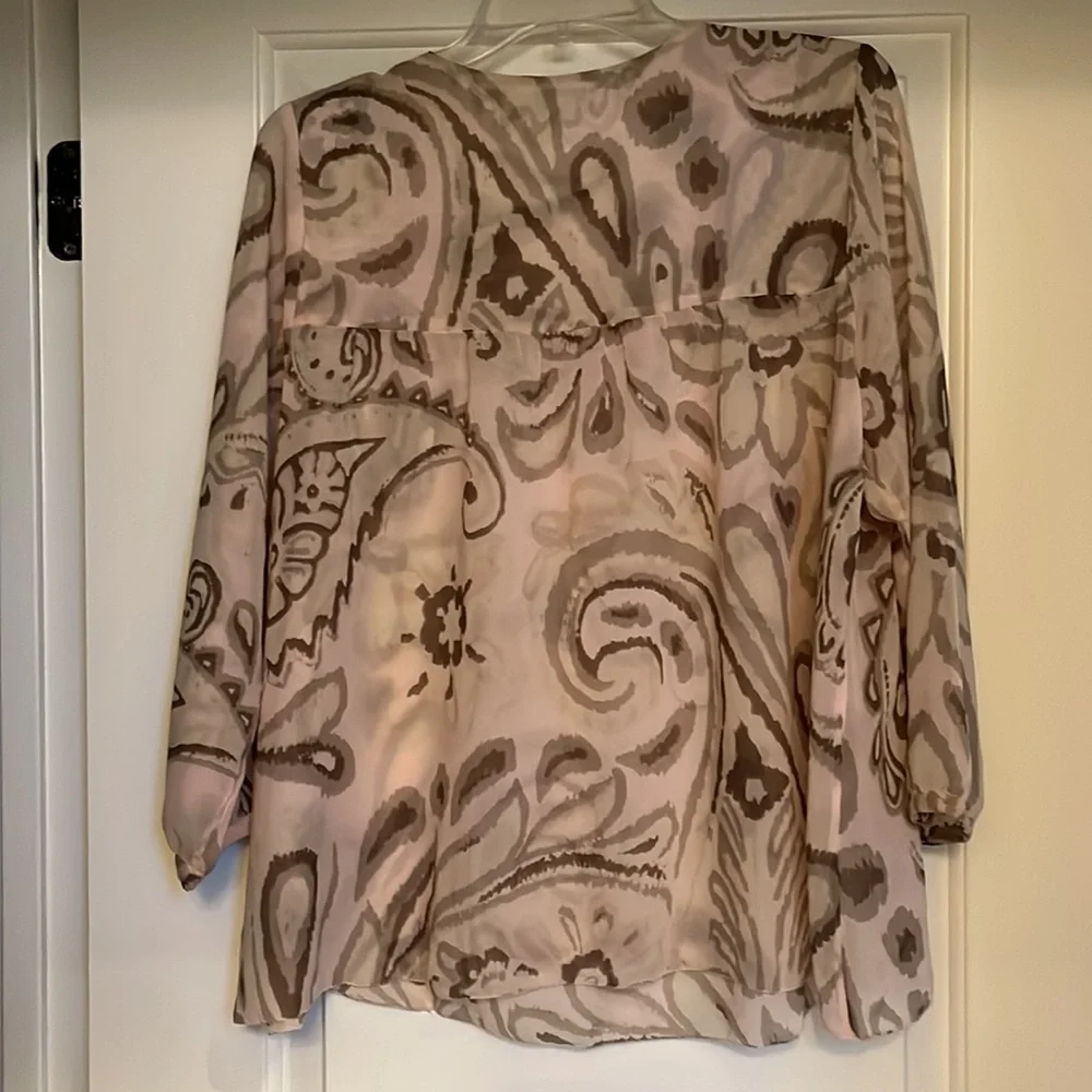 Lucky beautiful natural printed sheer long sleeve blouse - Picture 5 of 6